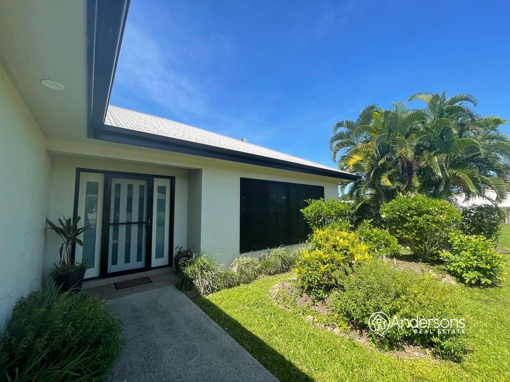 4 Voyager Street, South Mission Beach QLD 4852, Image 2