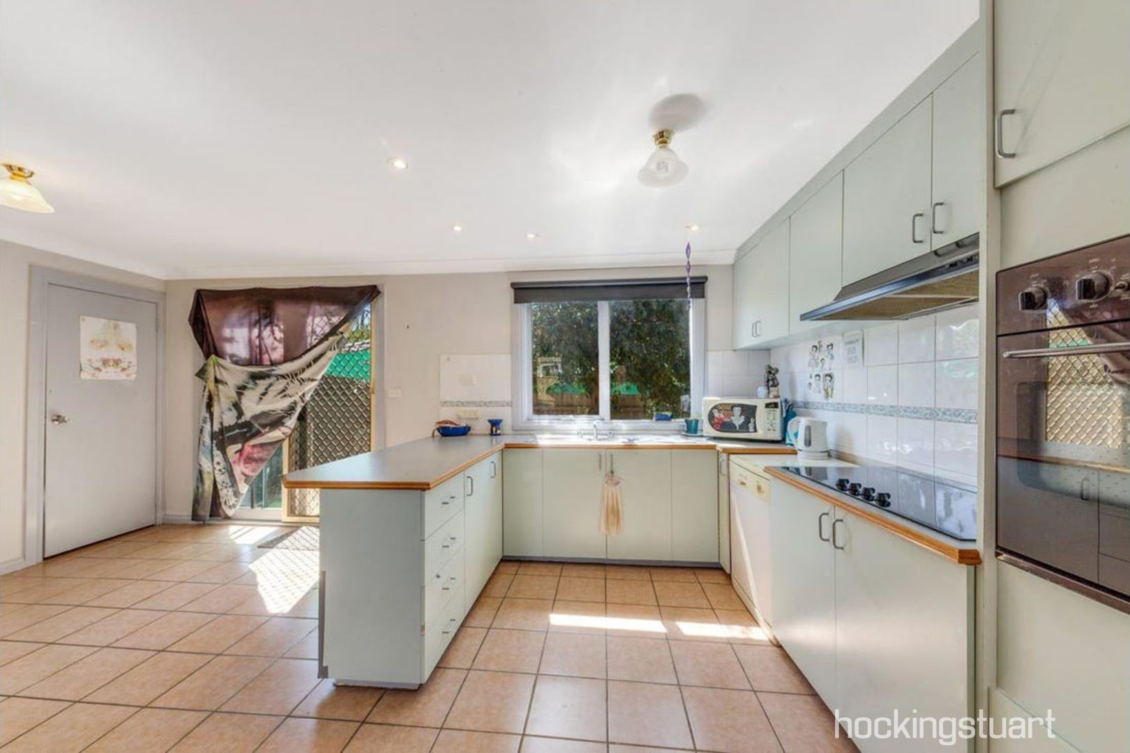 17 Leonid Drive, Rockbank VIC 3335, Image 2