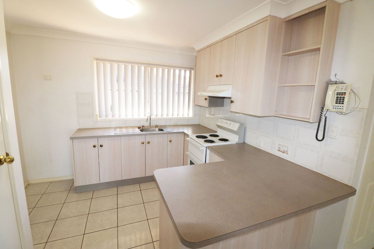 2/21 McIvor Street, Kearneys Spring QLD 4350, Image 1