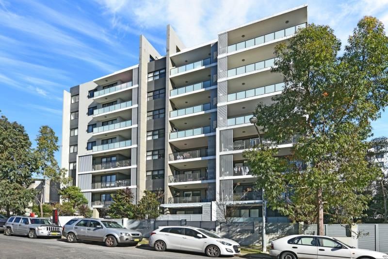 3 bedrooms Apartment / Unit / Flat in 5-9 Waitara Avenue WAITARA NSW, 2077