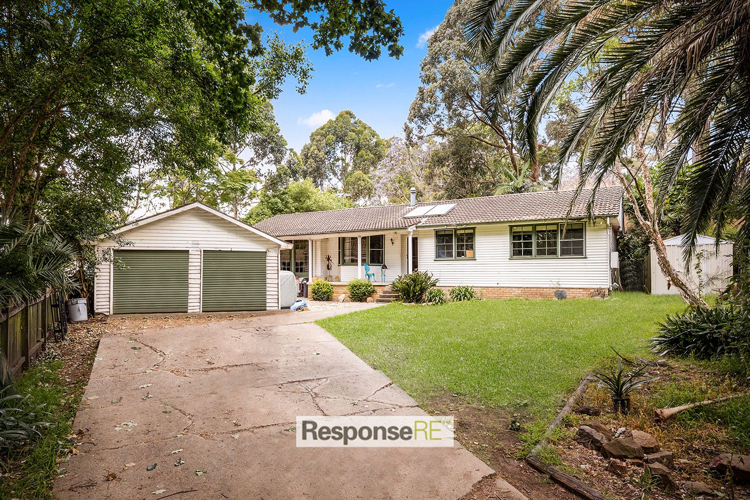 4 bedrooms House in 15 Conie Avenue BAULKHAM HILLS NSW, 2153