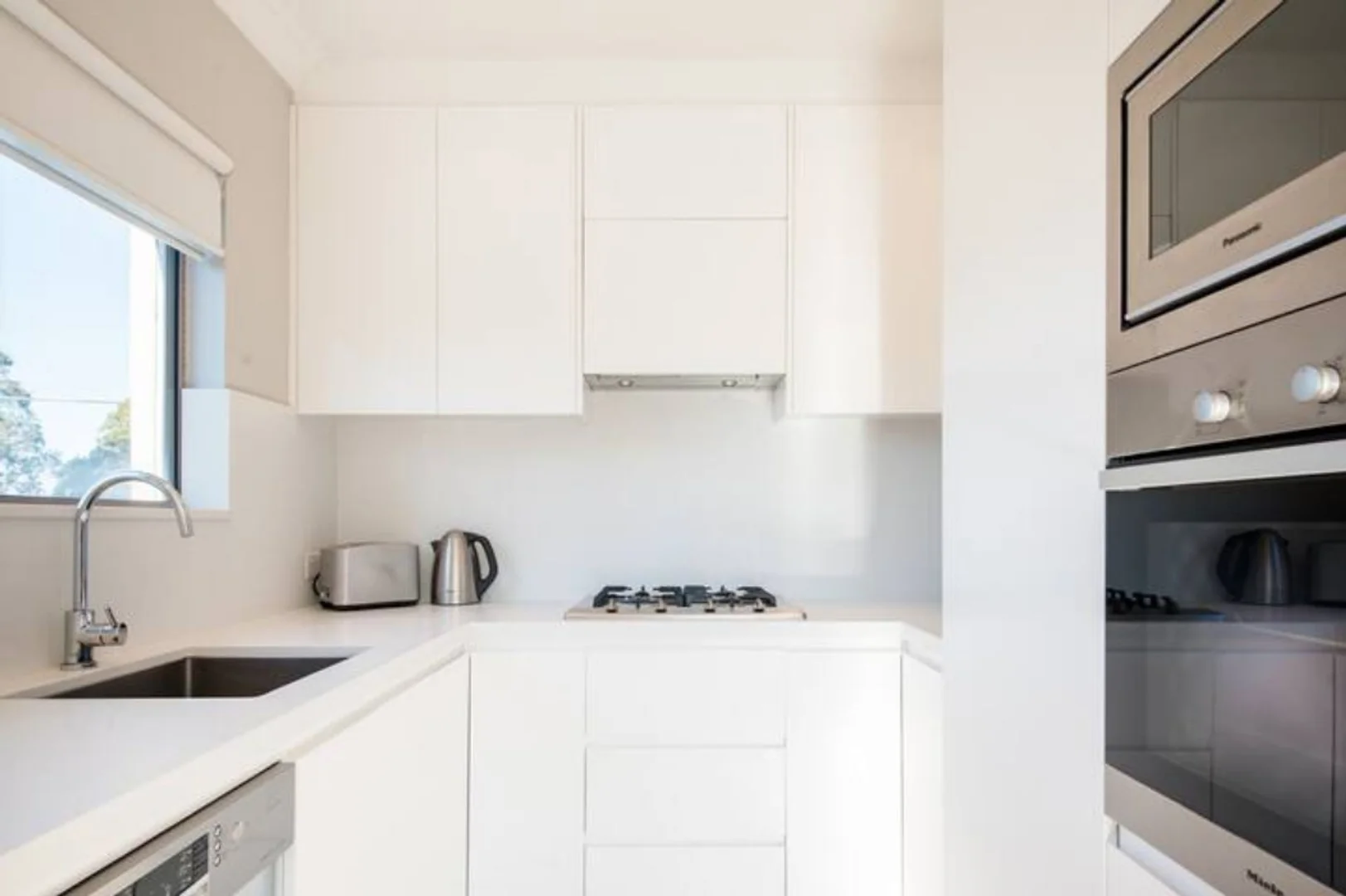 Additional image 10 of Unit 9/88 Wellington Street, Bondi Beach NSW 2026