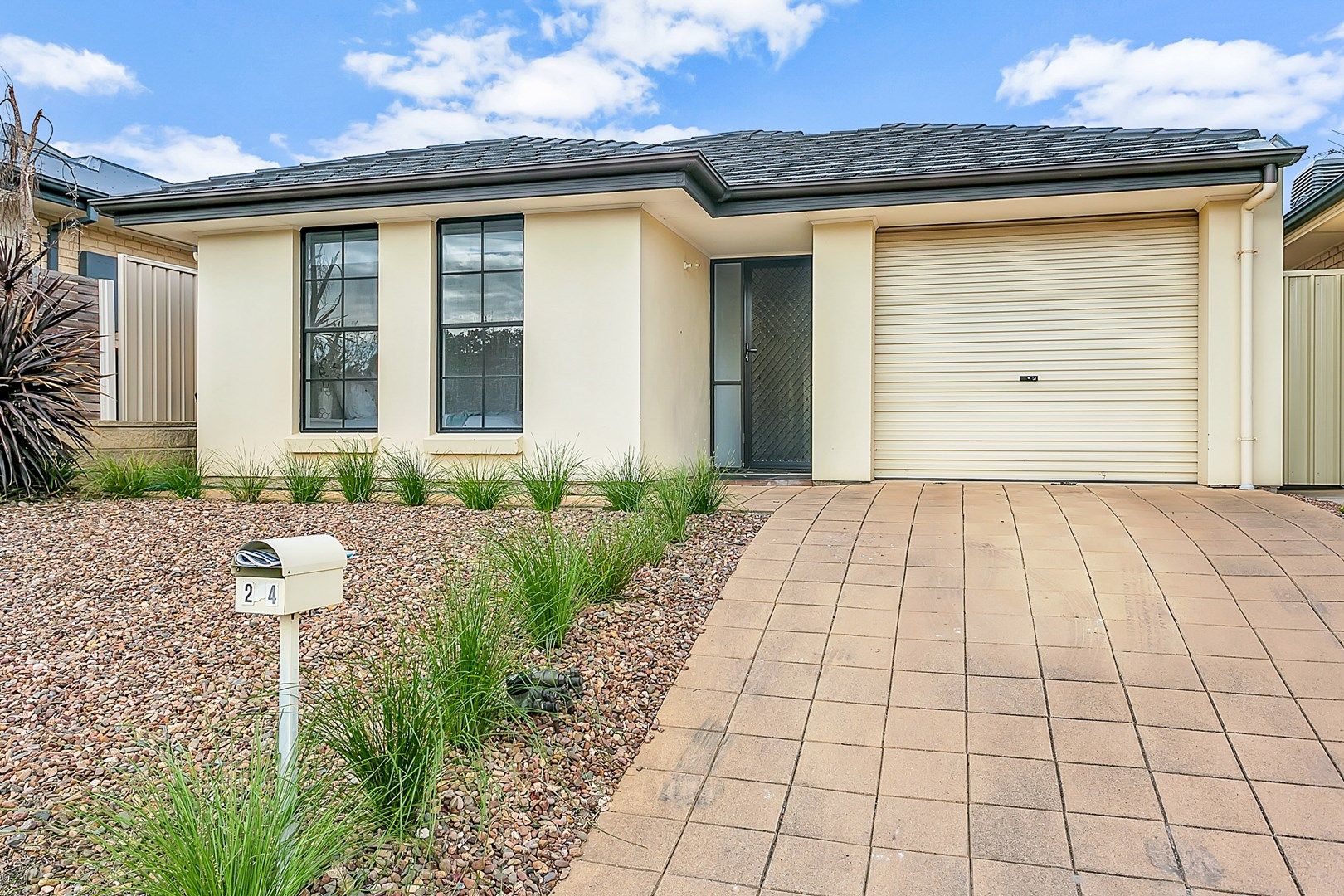 2/4 Walnut Street, Old Reynella SA 5161, Image 0