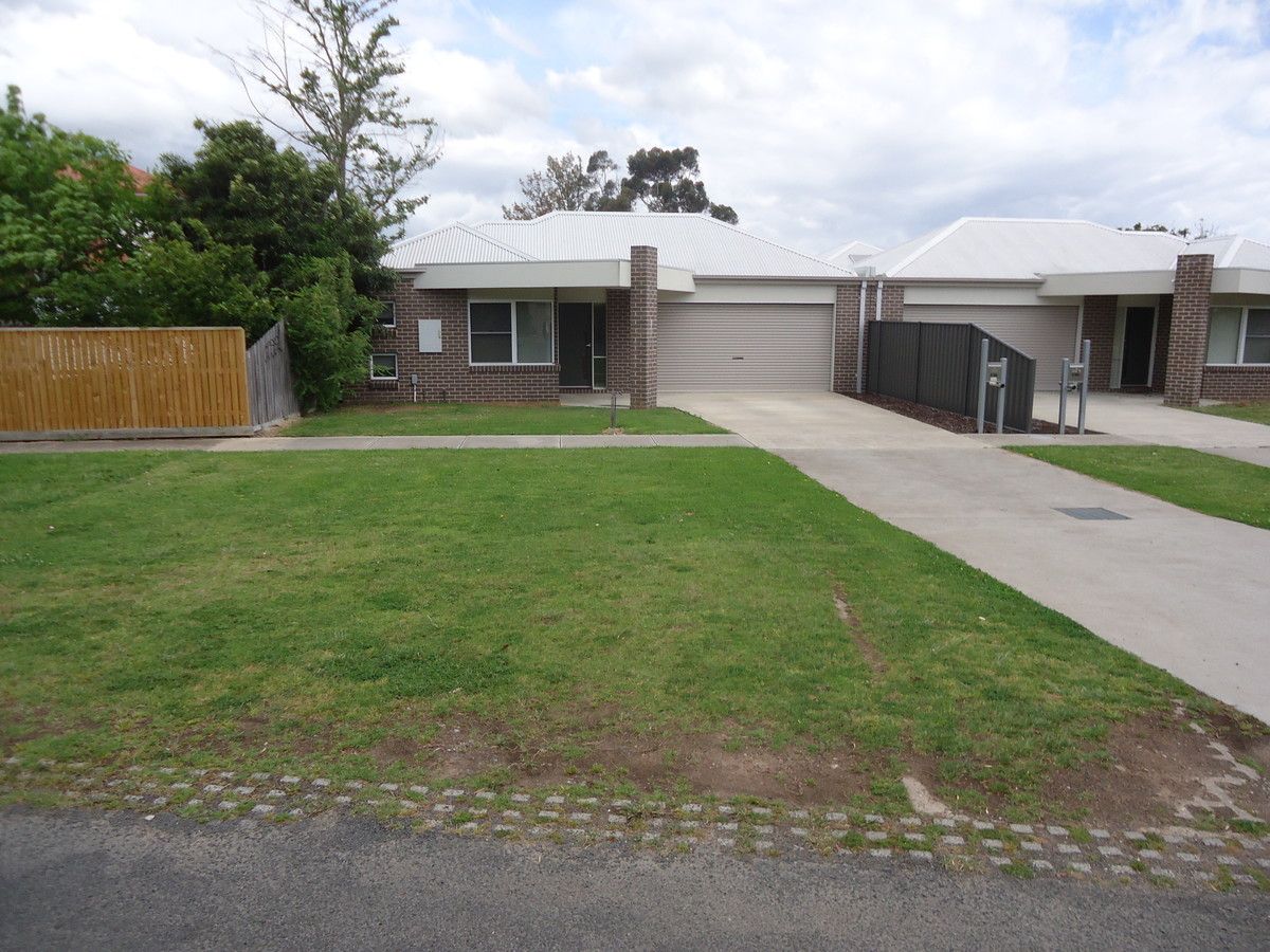 2/184 Stawell Street, Sale VIC 3850, Image 0