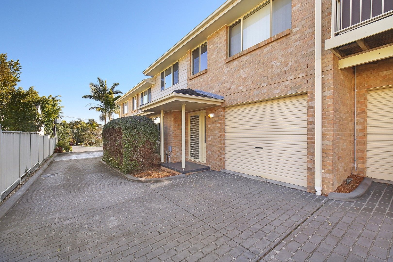 3 bedrooms Townhouse in 3/37 Melbourne Street EAST GOSFORD NSW, 2250