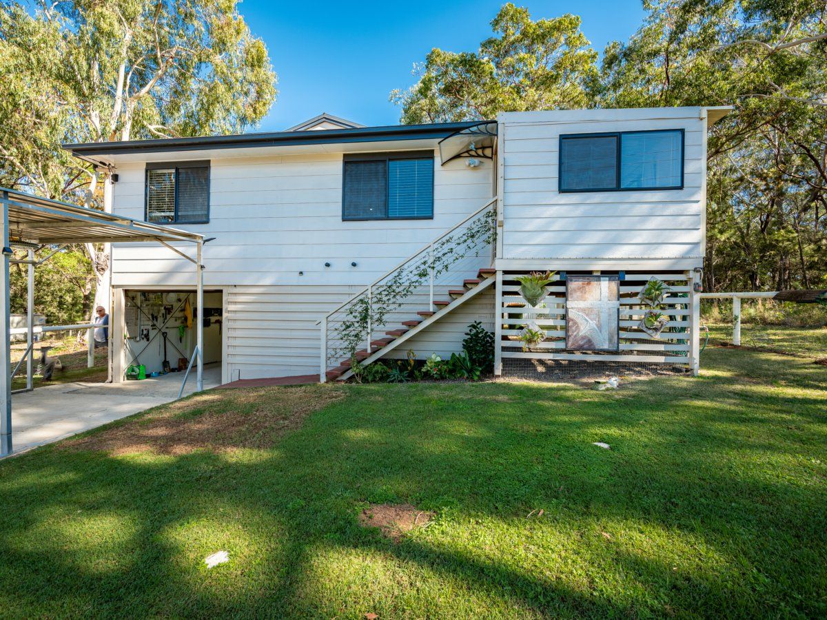 220 Centre Road, Russell Island QLD 4184