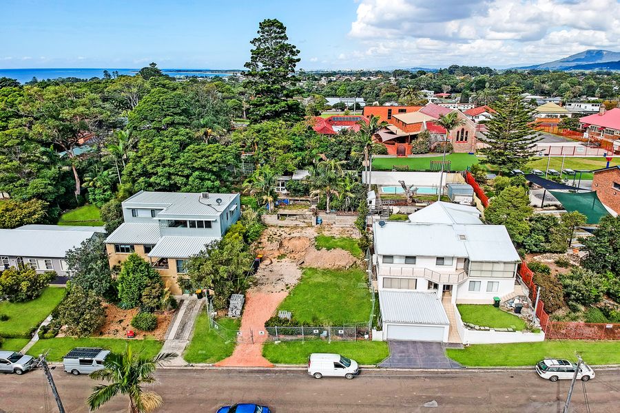 43 Hutton Avenue, Bulli NSW 2516, Image 0