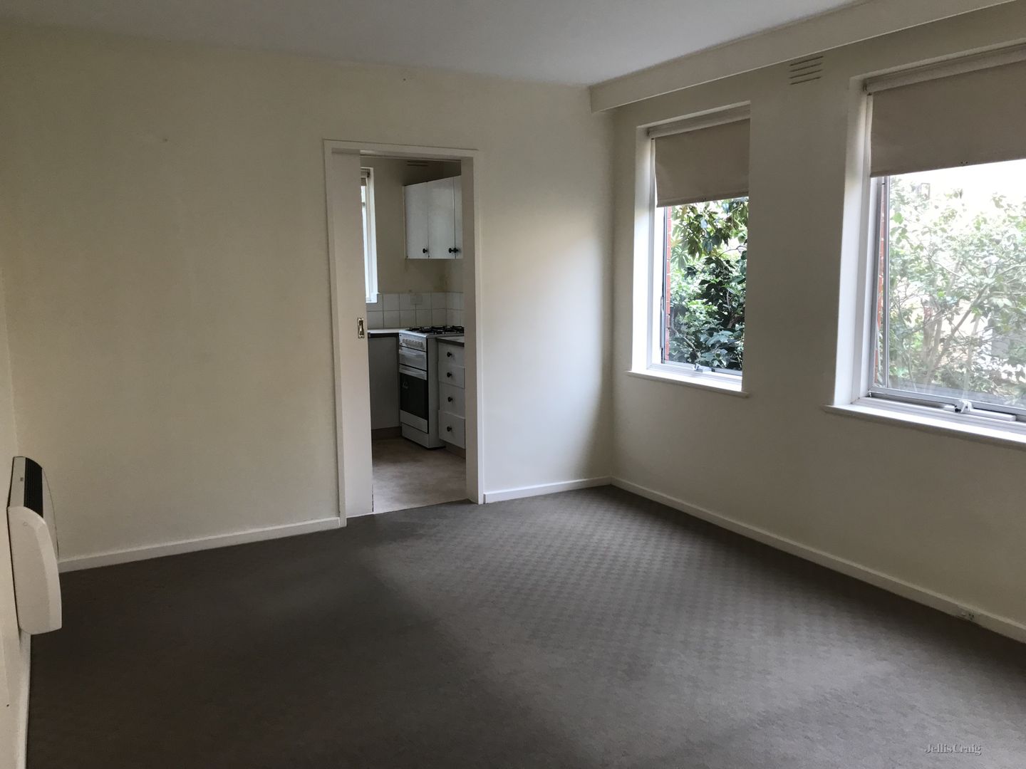 2/11 Stewart Street, Hawthorn East VIC 3123 Apartment For Rent 380.00 Domain