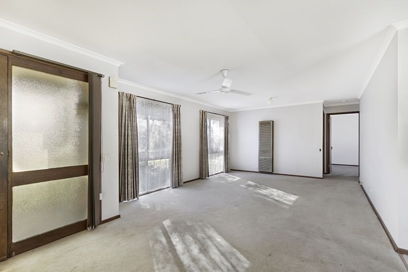 1B Bunting Court, Strathdale VIC 3550, Image 2