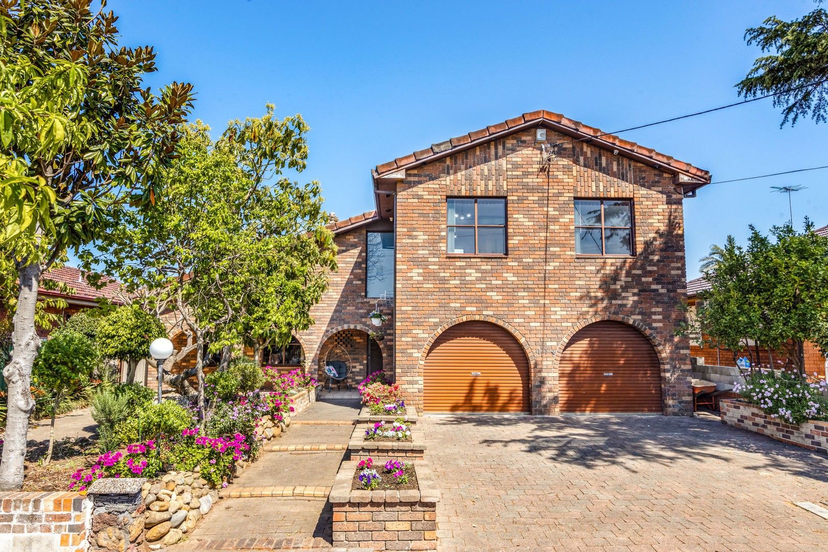 4 bedrooms House in 114 Chifley Street SMITHFIELD NSW, 2164