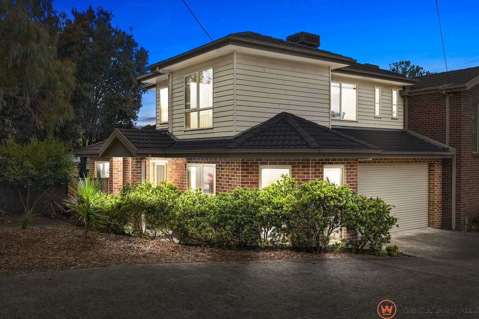 3 bedrooms Townhouse in 1/265 Scoresby Road BORONIA VIC, 3155