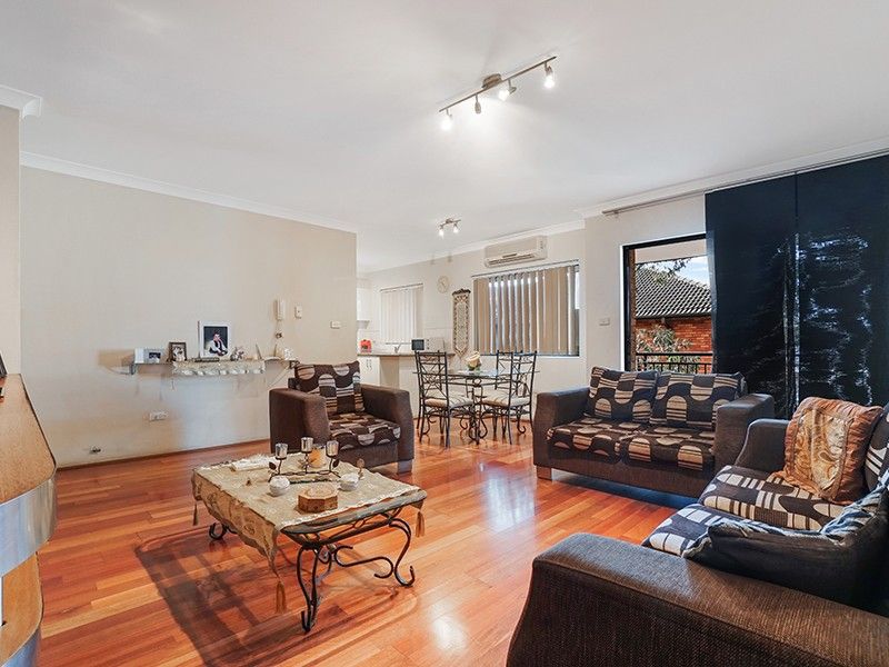8/10-14 Calliope Street, Guildford NSW 2161, Image 1