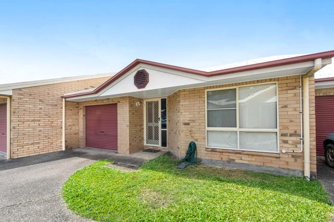 Picture of 2/69 West Street, SARINA QLD 4737