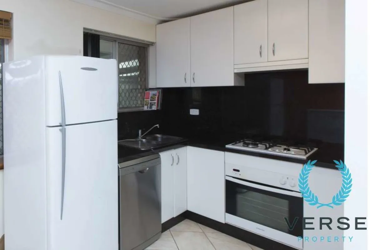 Cosy and ready to move in, Queens Park
