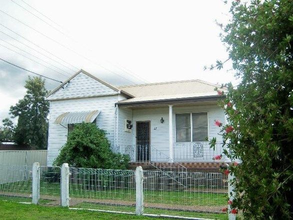 Picture of 57 Fifth Street, WESTON NSW 2326