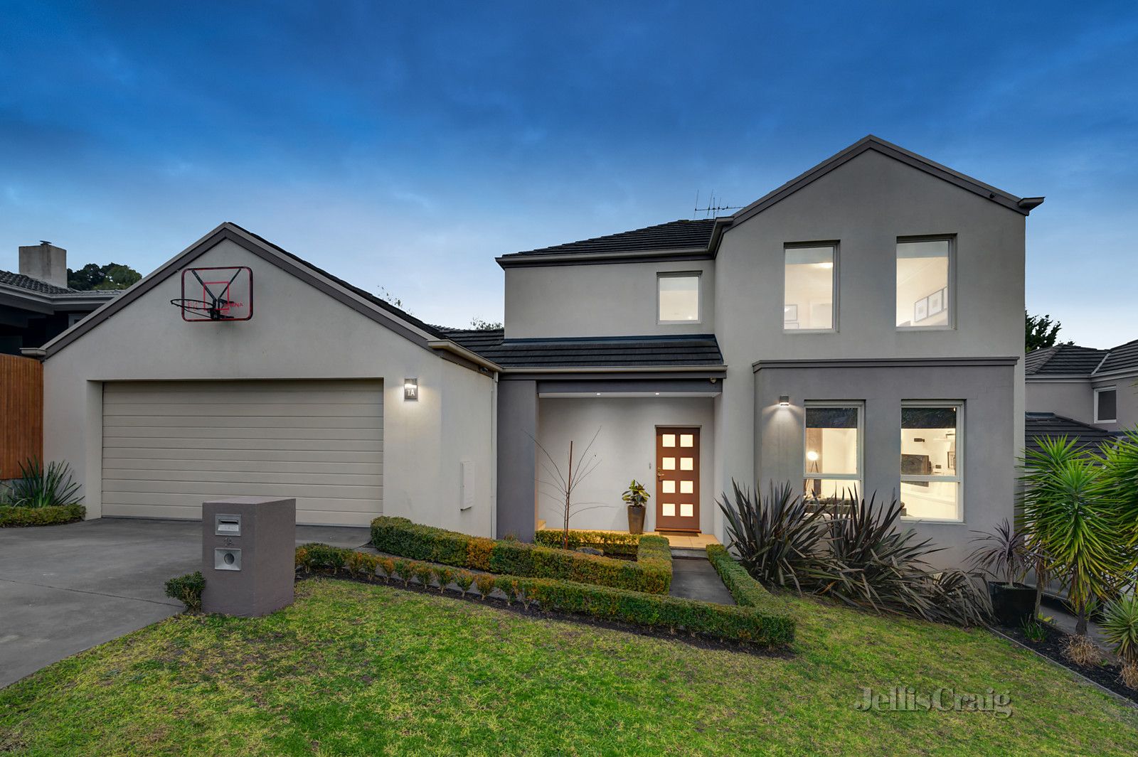 1A Riordan Place, Templestowe Lower VIC 3107, Image 0