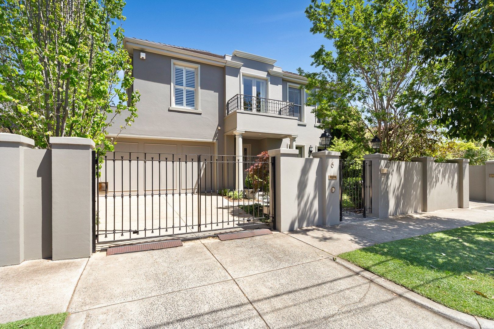 6 Alverna Gr, Brighton VIC 3186, Image 0