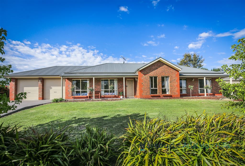 4 Durham Court, Mount Barker SA 5251