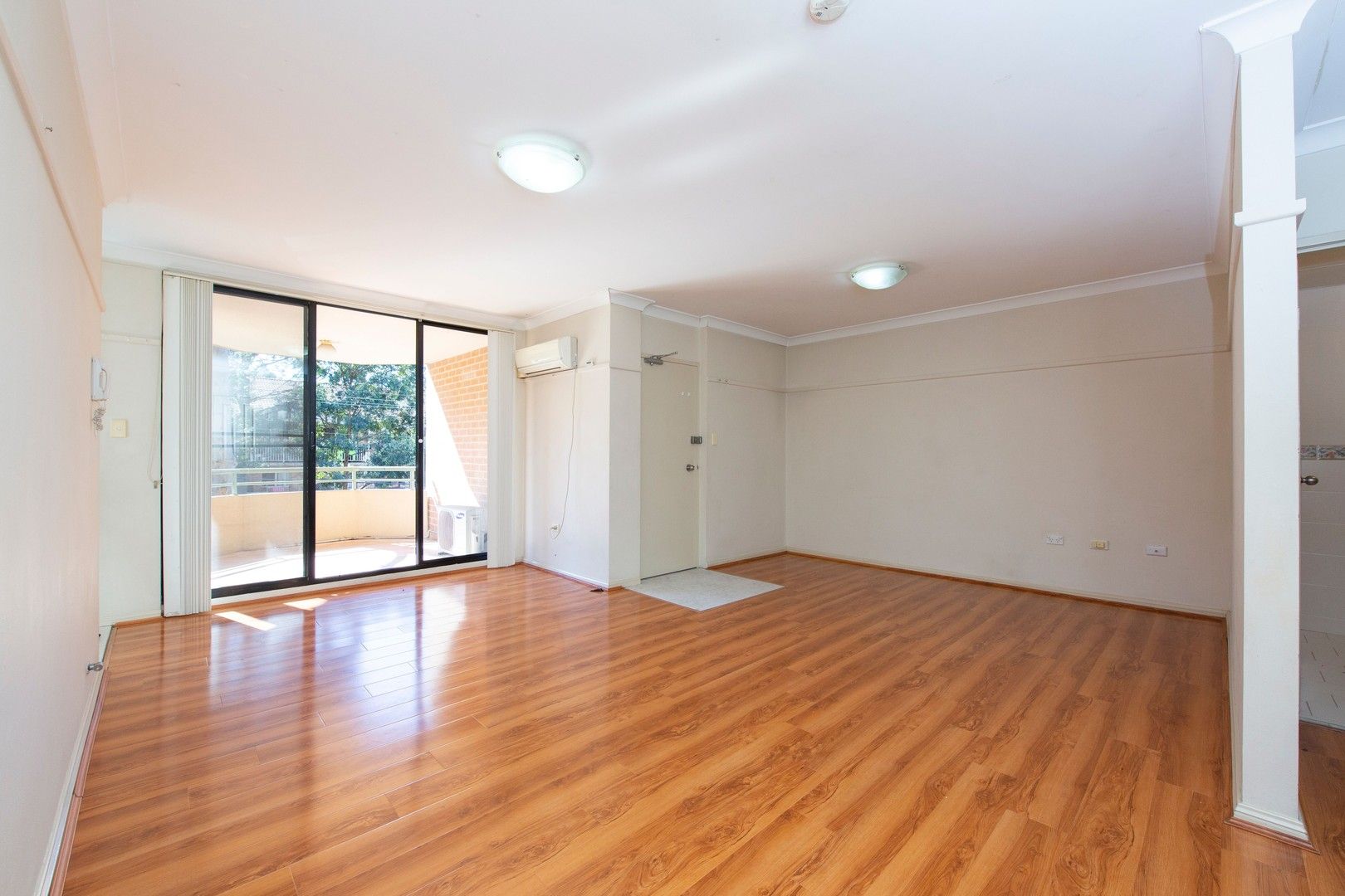 2 bedrooms Apartment / Unit / Flat in 16/62 Fullagar Road WENTWORTHVILLE NSW, 2145