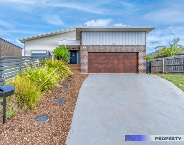 41 Canterbury Way, Churchill VIC 3842