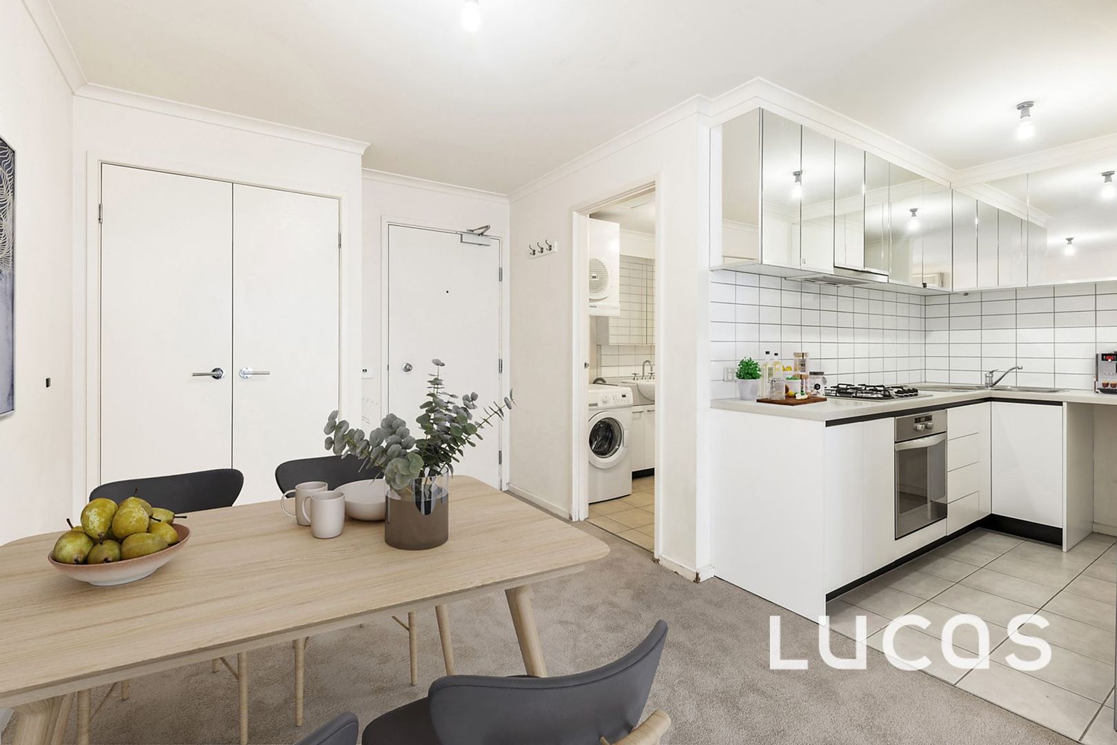 318/118 Dudley Street, West Melbourne VIC 3003, Image 2