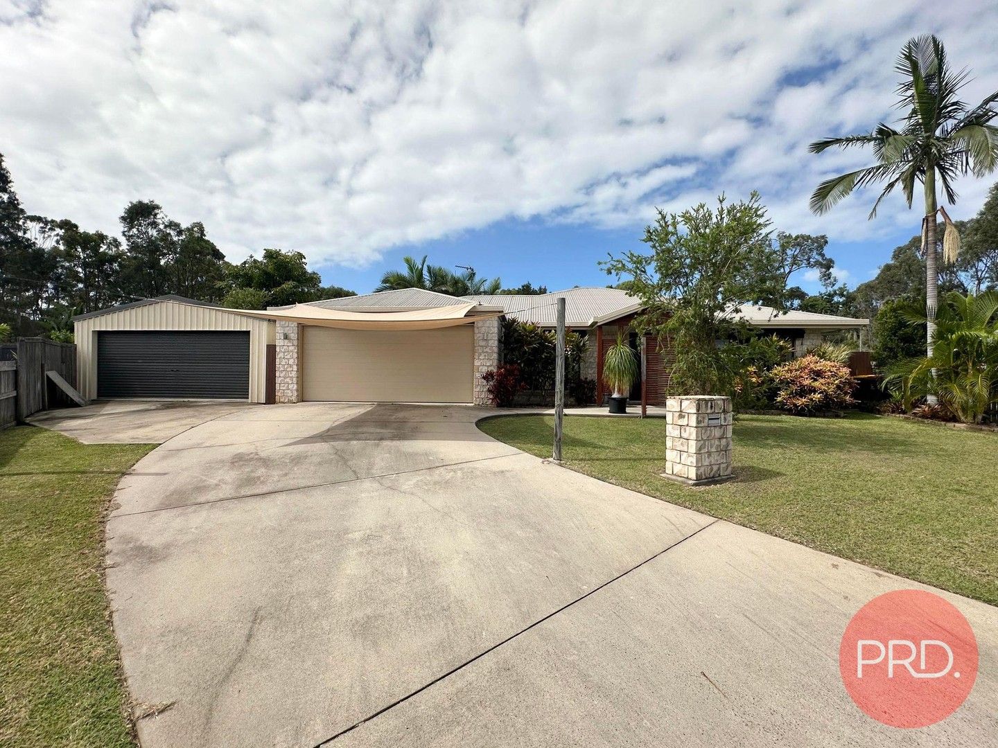 4 bedrooms House in 37 Longreach Court TANNUM SANDS QLD, 4680