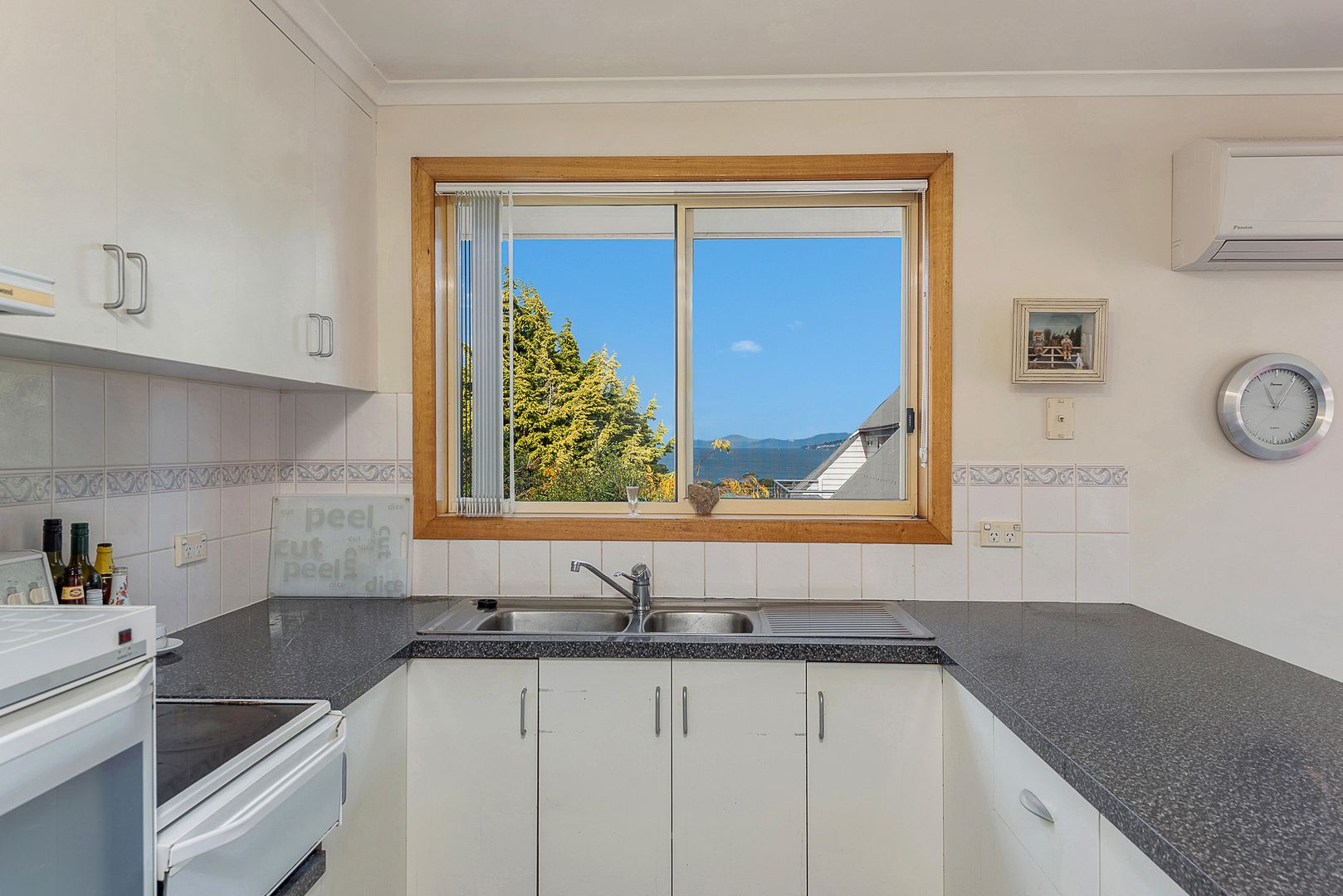 5/41 Beach Street, Bellerive TAS 7018, Image 2