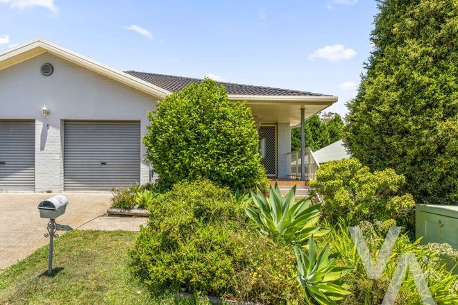 Picture of 2/5 Kalinda Close, LAMBTON NSW 2299