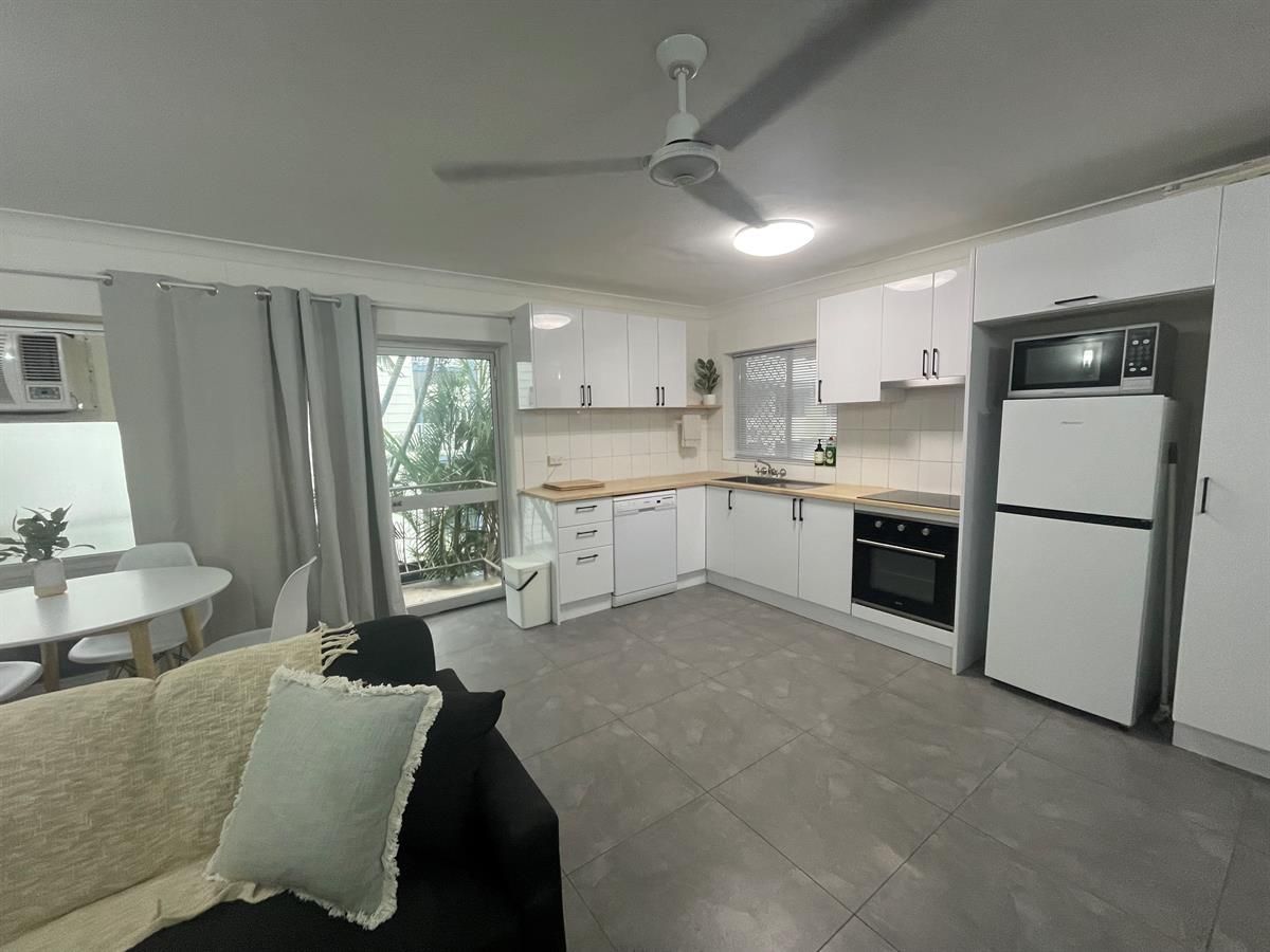 2 bedrooms Apartment / Unit / Flat in 9/267-269 Sheridan Street CAIRNS NORTH QLD, 4870