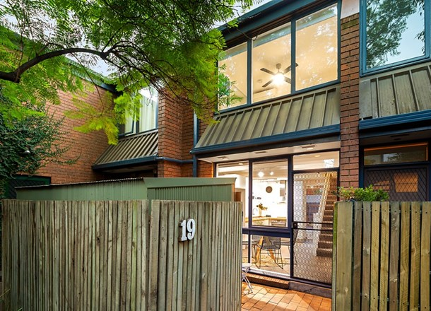 19 Laura Place, Fitzroy North VIC 3068