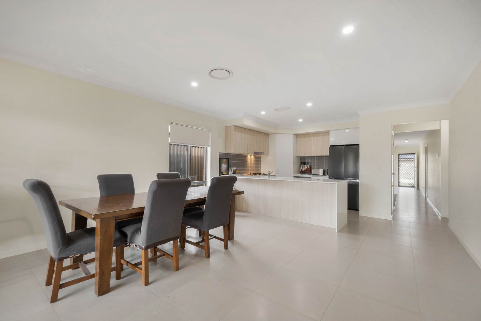 10 Willunga Street, Gledswood Hills NSW 2557, Image 2