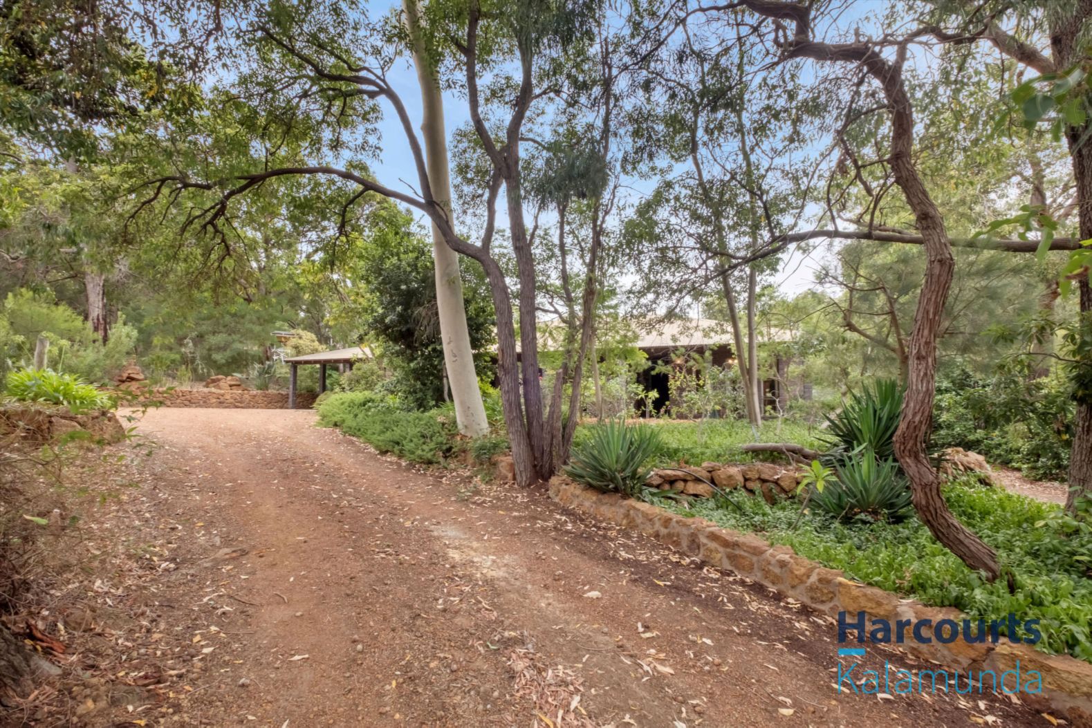 50 Gladys Road, Lesmurdie WA 6076, Image 2