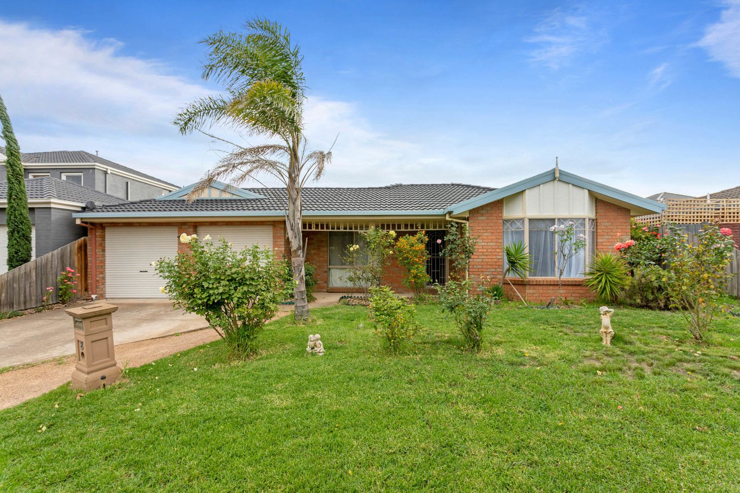 8 Mallard Close, Hillside VIC 3037, Image 0