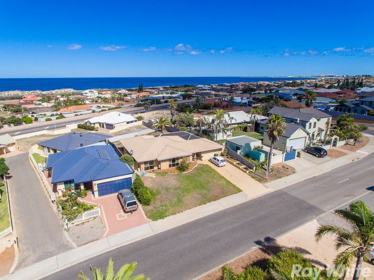 26 Seaview Boulevard, Wandina WA 6530, Image 1