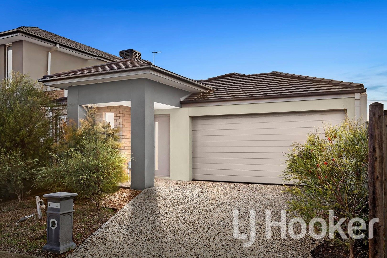 4 Living Crescent, Point Cook VIC 3030, Image 0