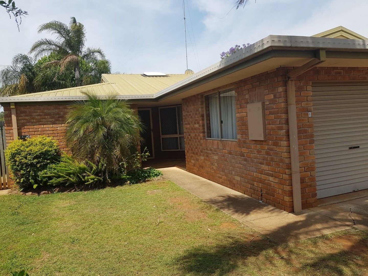 3 bedrooms Apartment / Unit / Flat in 1/6 Hanna Court KEARNEYS SPRING QLD, 4350