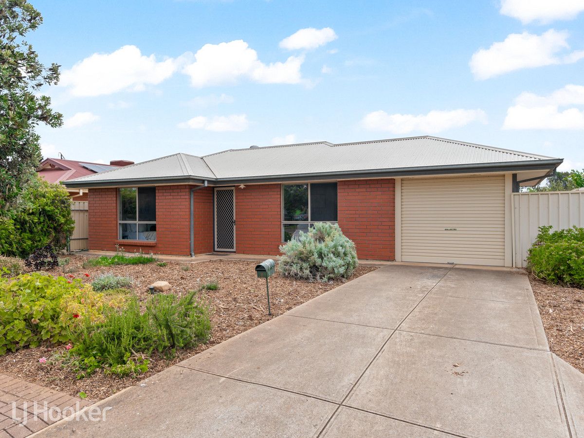 8 Moulds Crescent, Smithfield SA 5114, Image 0