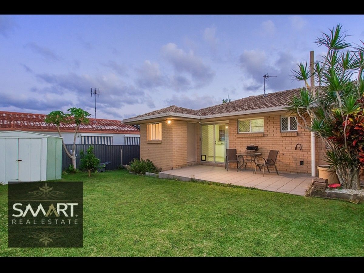 33 Inveray Avenue, Benowa Waters QLD 4217, Image 2