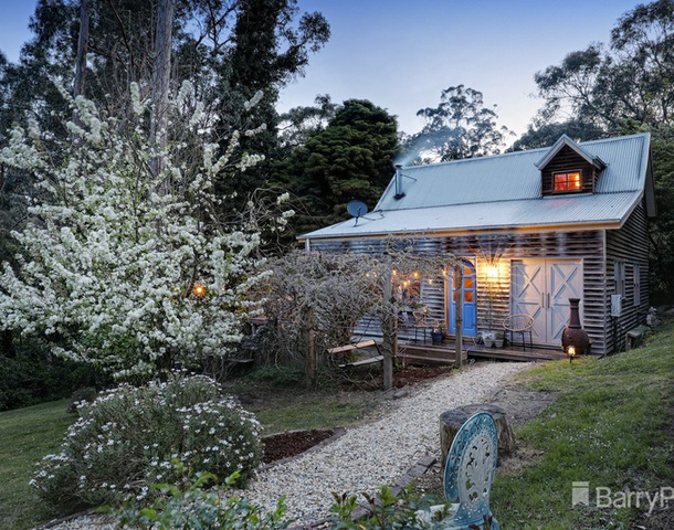 19 Paradise Avenue, Clematis VIC 3782