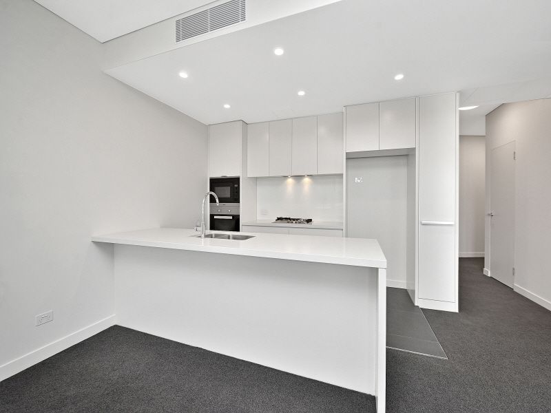 57/38 Solent Cct, Baulkham Hills NSW 2153, Image 2