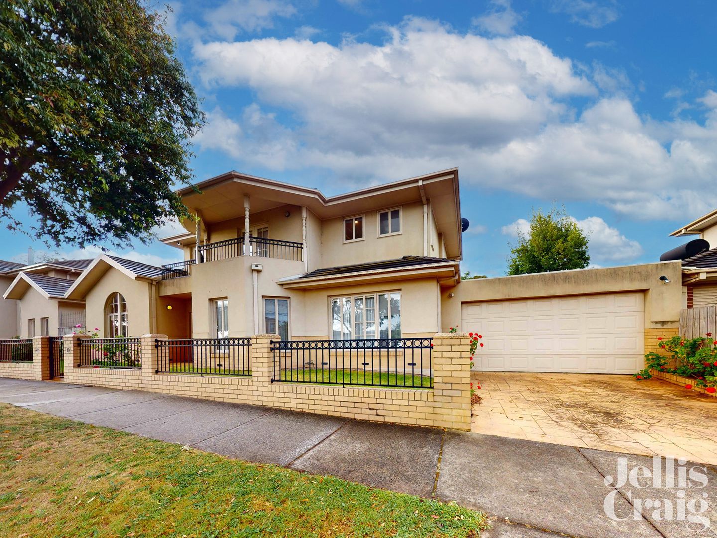 16D Puerta Street, Burwood VIC 3125