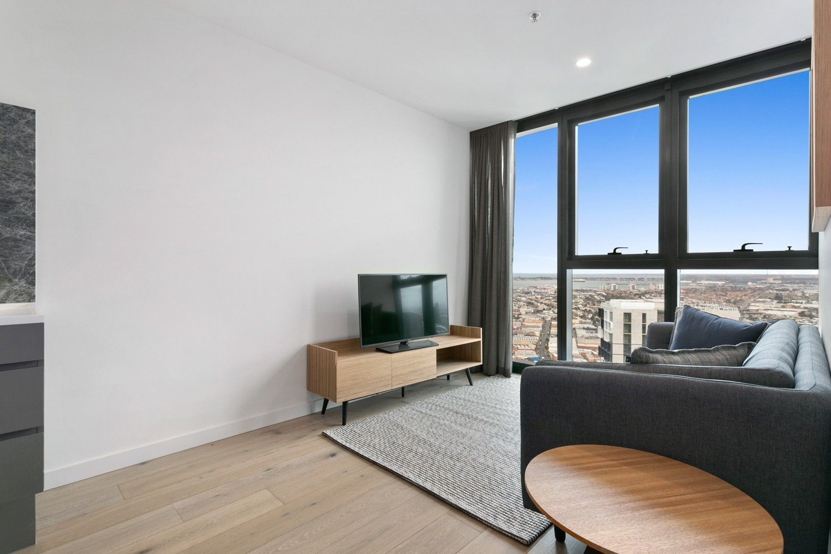 2 bedrooms Apartment / Unit / Flat in 4203/105 Clarendon St SOUTHBANK VIC, 3006