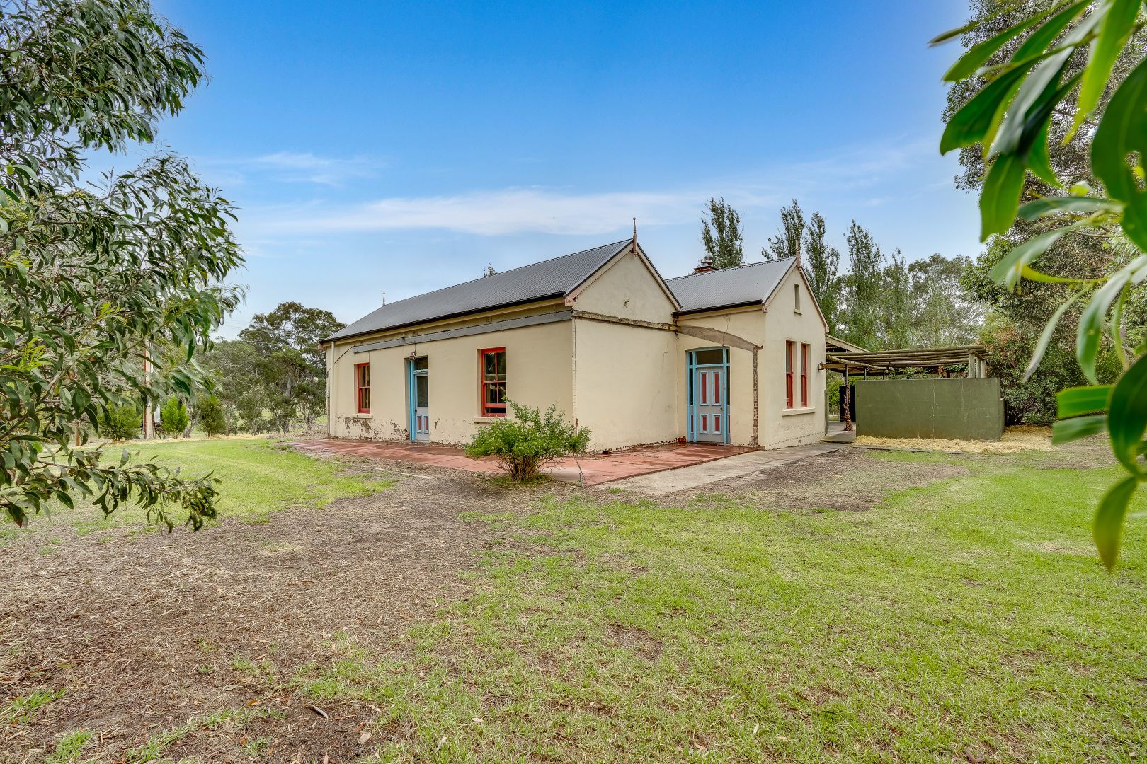 1560 Inman Valley Road, Inman Valle Property History & Address