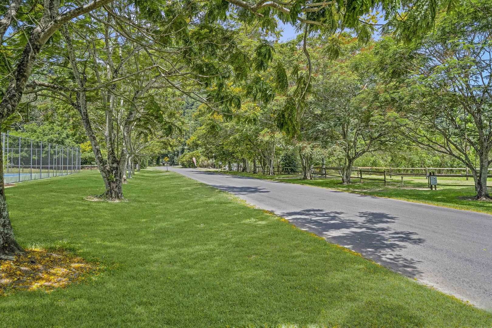 2/368-370 Redlynch Intake Road, Redlynch QLD 4870 | Domain
