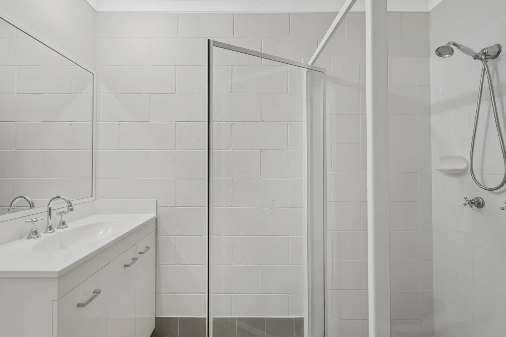 Additional image 13 of 6/6 Railway Parade, Caboolture QLD 4510