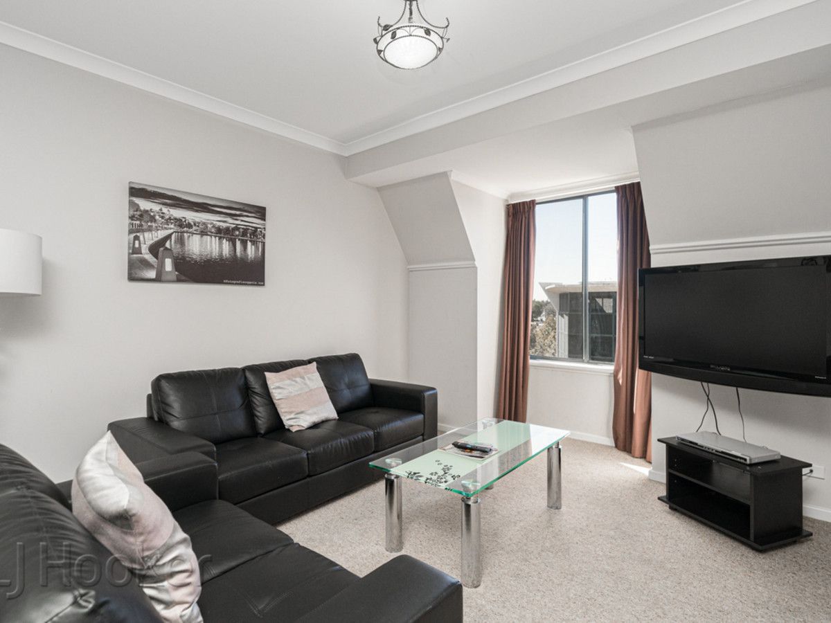 2 bedrooms Apartment / Unit / Flat in 39/11 Regal Place EAST PERTH WA, 6004