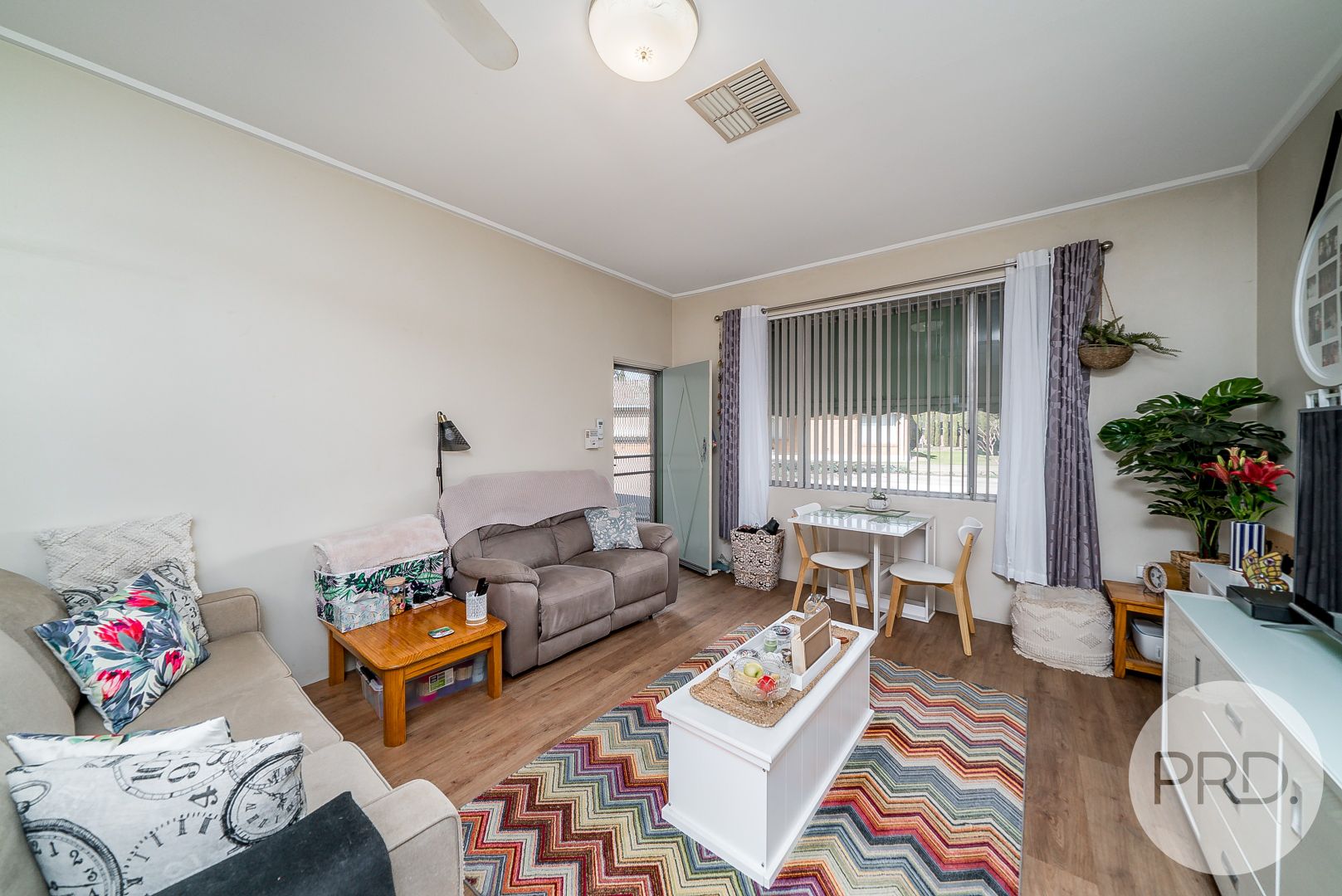 3/5 Karen Street, Tolland NSW 2650, Image 2