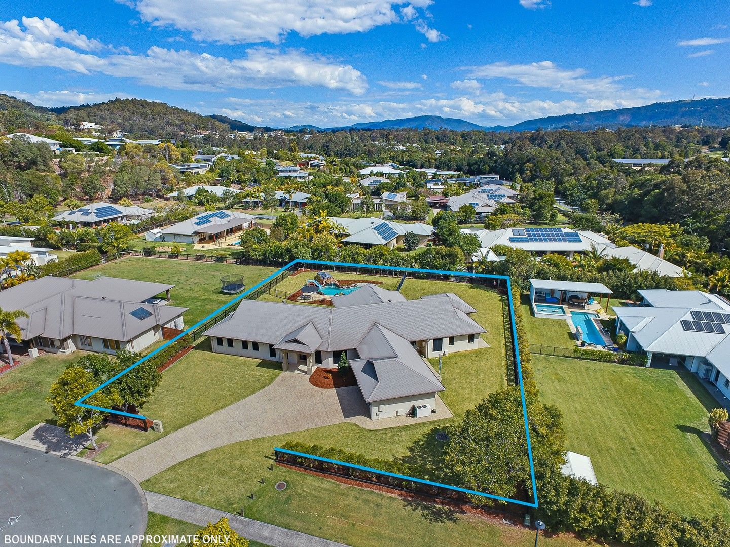 14 Meadow Court, Maudsland QLD 4210, Image 0