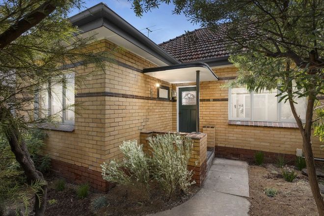 Picture of 10 Summerhill Road, MAIDSTONE VIC 3012