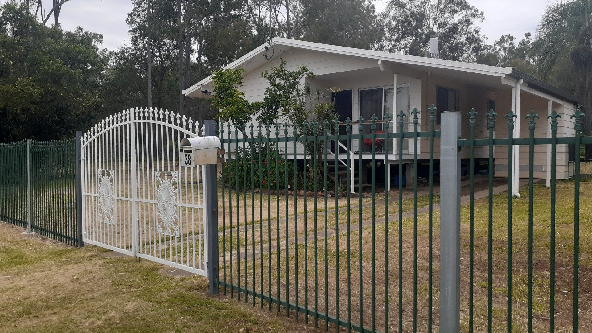 3 bedrooms House in 38 Montgomerys Rd LOCKYER QLD, 4344